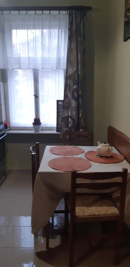 Appartamento Széll 3 Apartman Szombathely Esterno foto